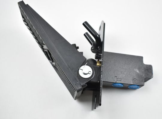 Rubber Hydraulic Rock Breaker Spare Parts Foot Pedal Valve